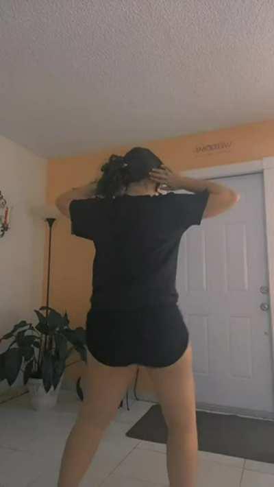 Tell me how you would handle a cute ass like mine