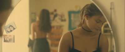 Stefanie Scott & Kelsey Asbille