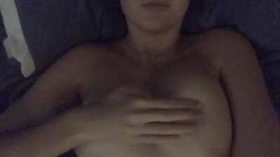 The perfect pillows to play with 😜