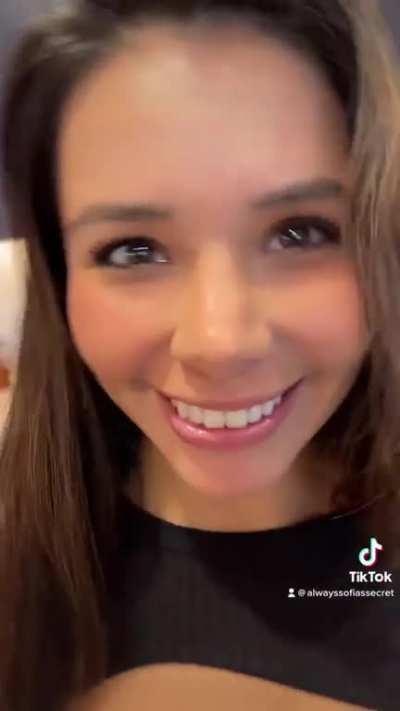 I wanna see them bounce @alwayssofiassecret