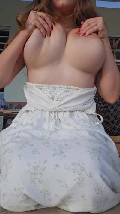 i couldn't resist fucking a strong country man and show him my wild side ;)