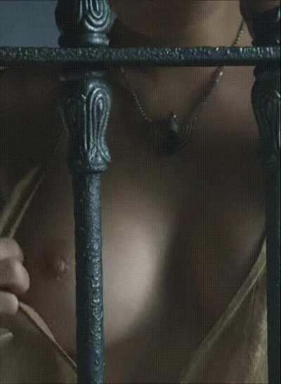 Rosabell Laurenti Sellers teasing you