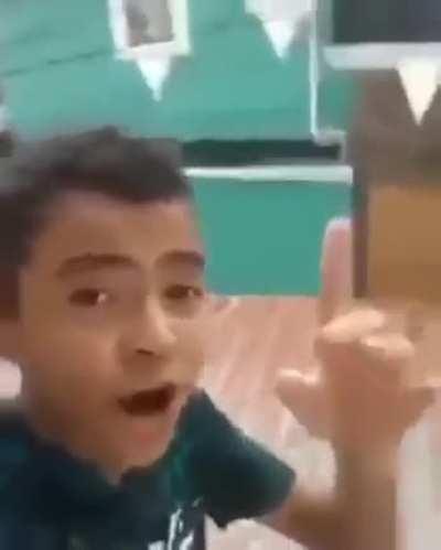 BeelcitosMemes - Video #8131