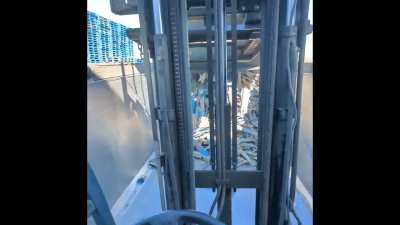 Slack day at work so I made a video