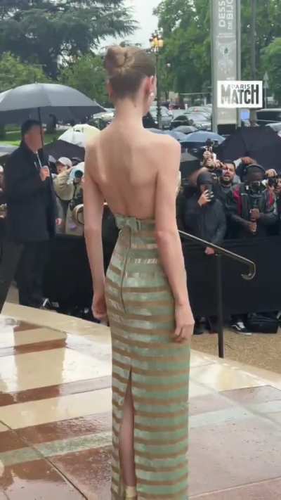 Hunter Schafer - Schiaparelli Show Haute Couture 2025