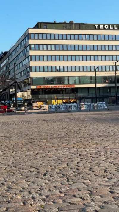 Visiting from Copenhagen. Is this a normal evening in Helsinki? 👋🏻