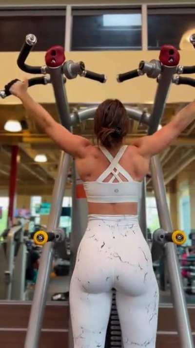 Brooke Adams: Workout