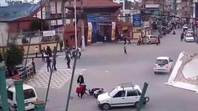 i put earth island over an actual earthquake