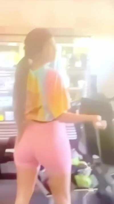 I wanna anal dp Kylie Jenners fat ass with another bi bud. I wanna feel your hot heavy cum filled balls slap against mine before we unload in Kylie’s perfect ass.