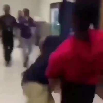 Kid weaves like 8 punches