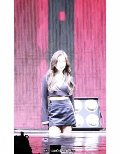 RedVelvet Irene - Crack + Pokies