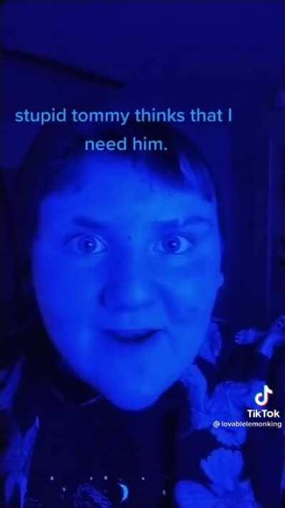 Tommyinnit luvr...