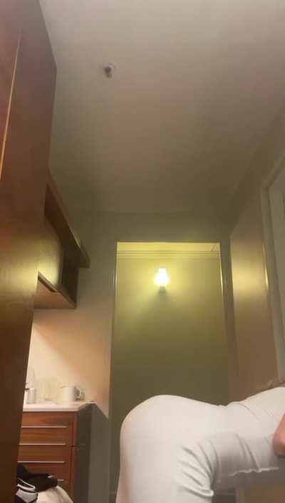 Rate this Blondies twerking skills