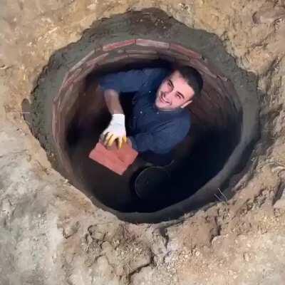 Chef builds his own fire pit to cook massive meal