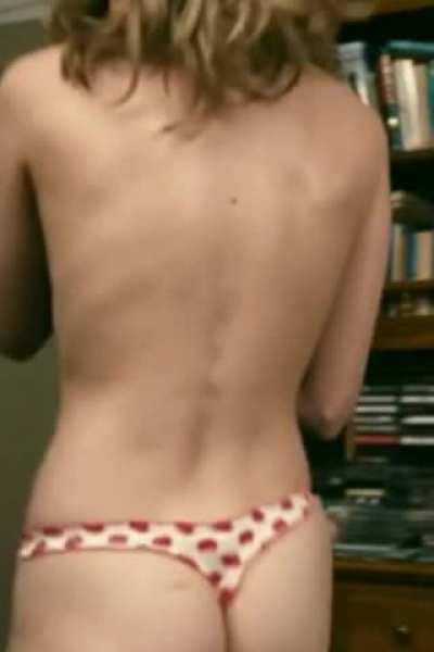 Brie Larson and her sexy little butt