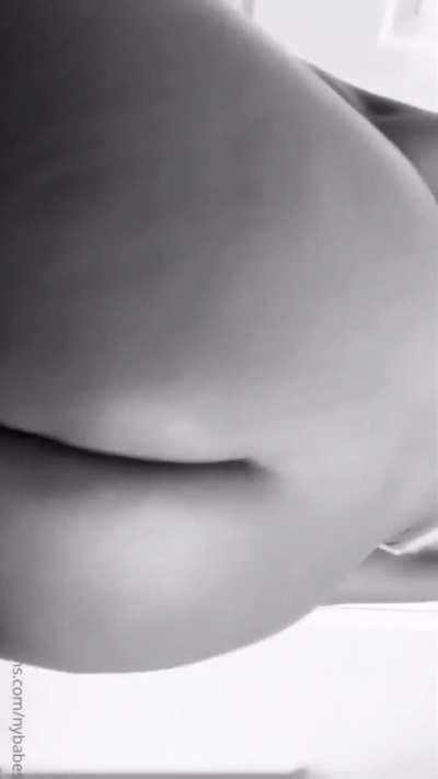 Jayde 🍫🍑🐱💦🇨🇦🇯🇲