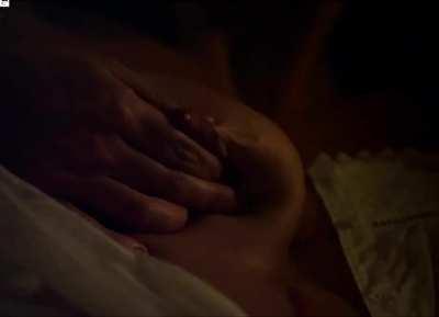 Who wants Maggie Gyllenhaal's milk?