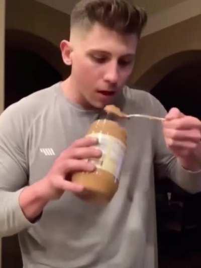 kardashian moment😳