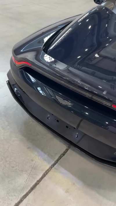 ✨️Aston Martin V12 Speedster🏁