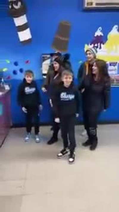 most normalest way to order ice cream