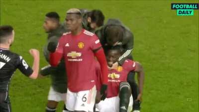 Eric Bailly getting all the love at full-time against Aston Villa [@footballdaily]