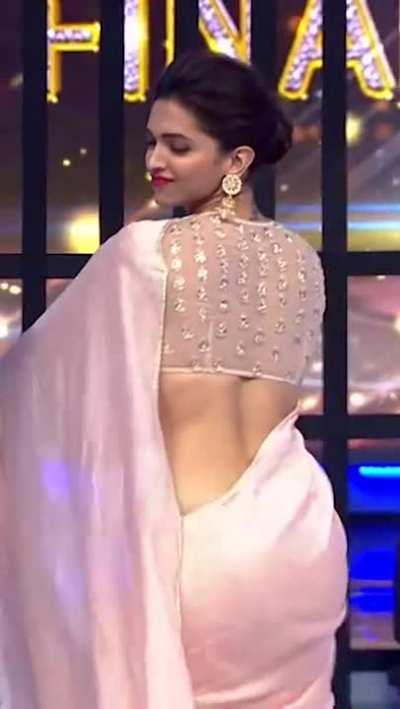 Dancing in a saree at an event