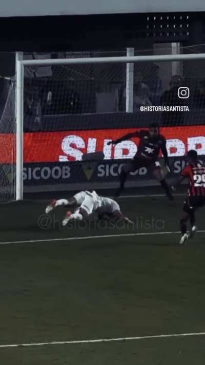 Que jogador do seu time perderia esse gol?