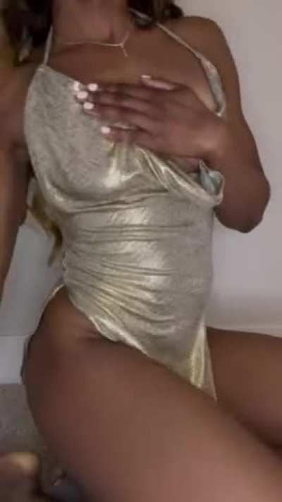 Is this outfit okay for a first date? No panties, of course