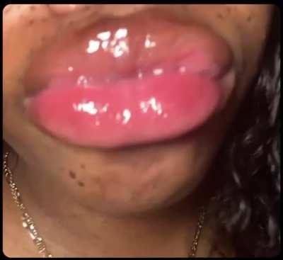 missjuicylips the goat😋