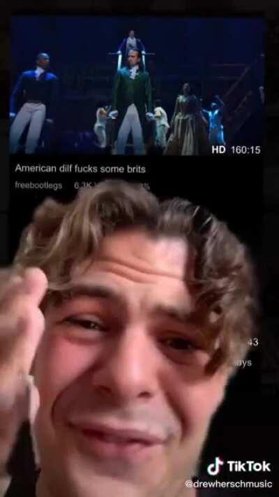 Someone go on phub and tell me if its actually there