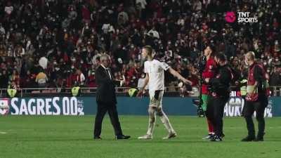 Cristiano's reaction at Santos after Serbia game.