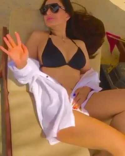 Ameesha Patel (New)