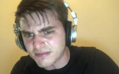 irelia players trying to farm a baron wave with Q.