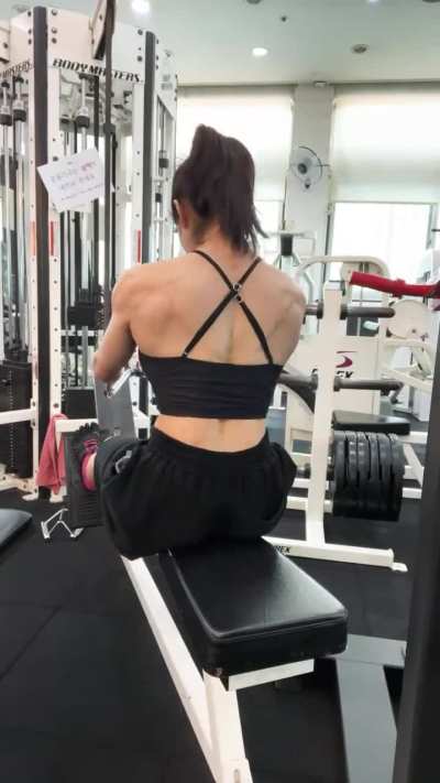 Hyo-Jin Lim (hitting back day!)