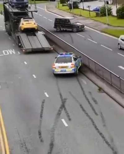 imagina esse cara jogando gta