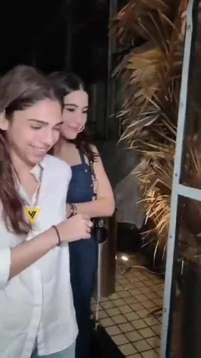 Sara Ali Khan trolled for being drunk and touching the security guard at the restaurant.