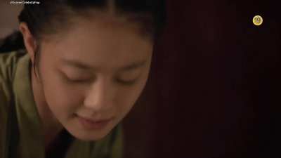 Min Ji-hyun in Bang Ja Chronicles (2011)