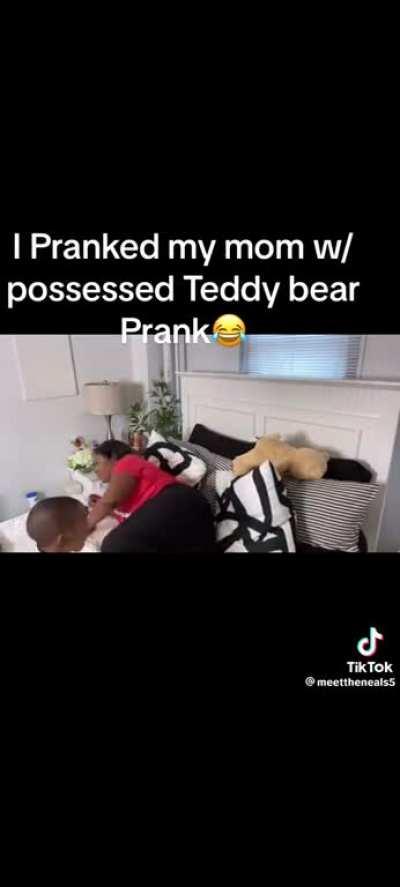 I rebuke you in the name of Jesus! Now catch this fade.