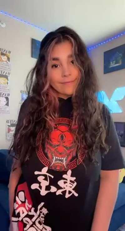 Fuck me raw or pass… what’s your answer Papi