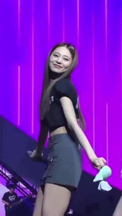 TWICE-Tzuyu