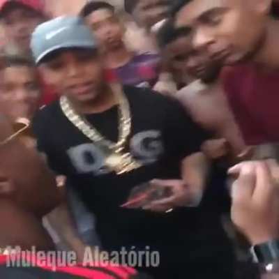 Alguém sabe ser dijey?