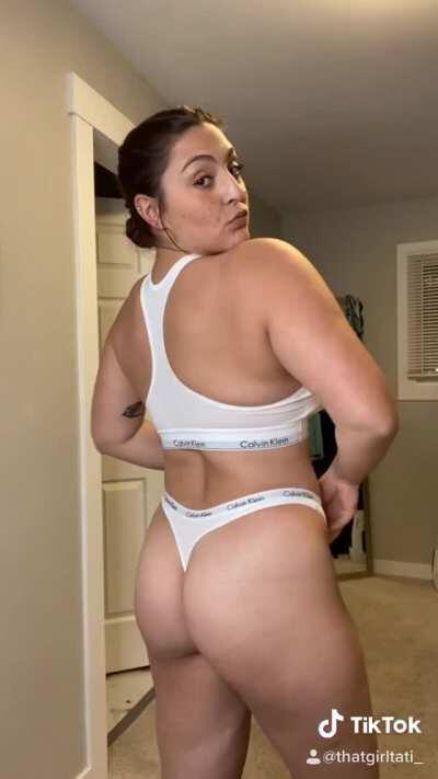 Get her free album in the comments