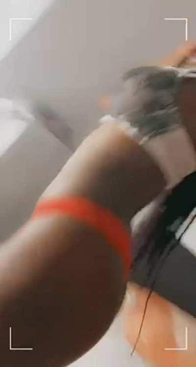 would make my day if at least one person loved my chest