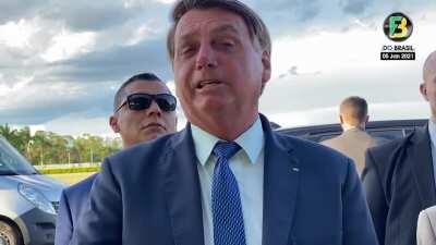 Bozoasno diz que poderia ganhar R$15.000 por mês se trabalhasse como técnico de geladeira [05/01/2021].