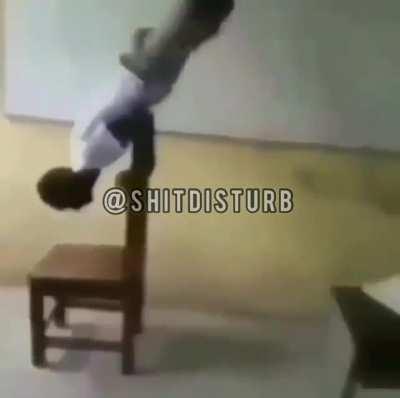 Şarkı sölerken çekmişler beni