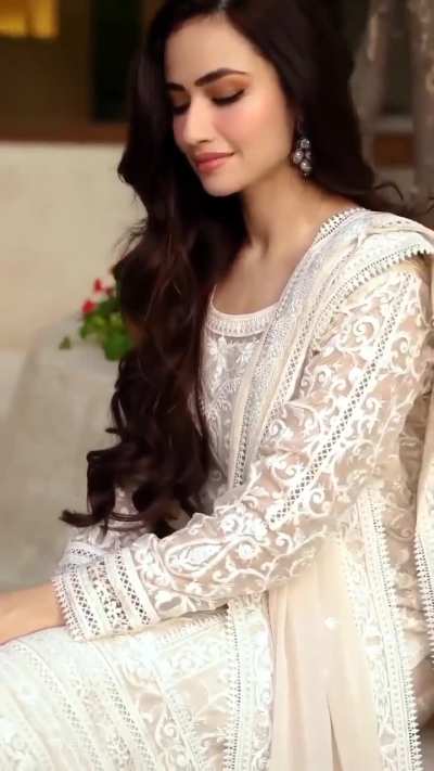 Sana javed