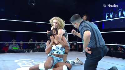 Tonight On WWE Evolve: Nikkita Lyons & Arianna Grace vs Layla Diggs & Masyn Holiday