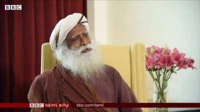 Mudhalvan Raghuvaran moment for sadhguru. asked his followers to turn off the camera mid interview. கஷ்டமான கேள்விலா கேக்காதிங்க‌.