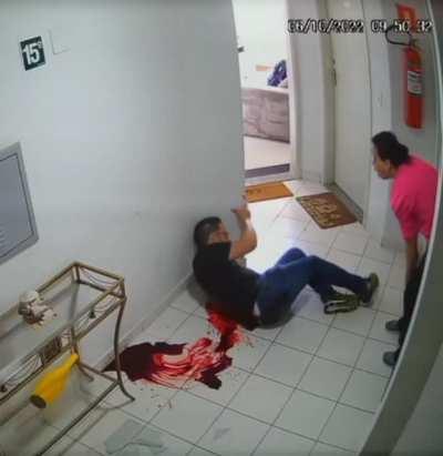 Crazy girlfriend shots her partner after he supposedly cheated on her