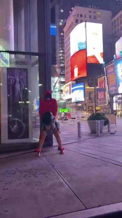 Anyone know who this is ?